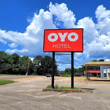 Oyo Hotel Holly Springs Ms Esterno foto